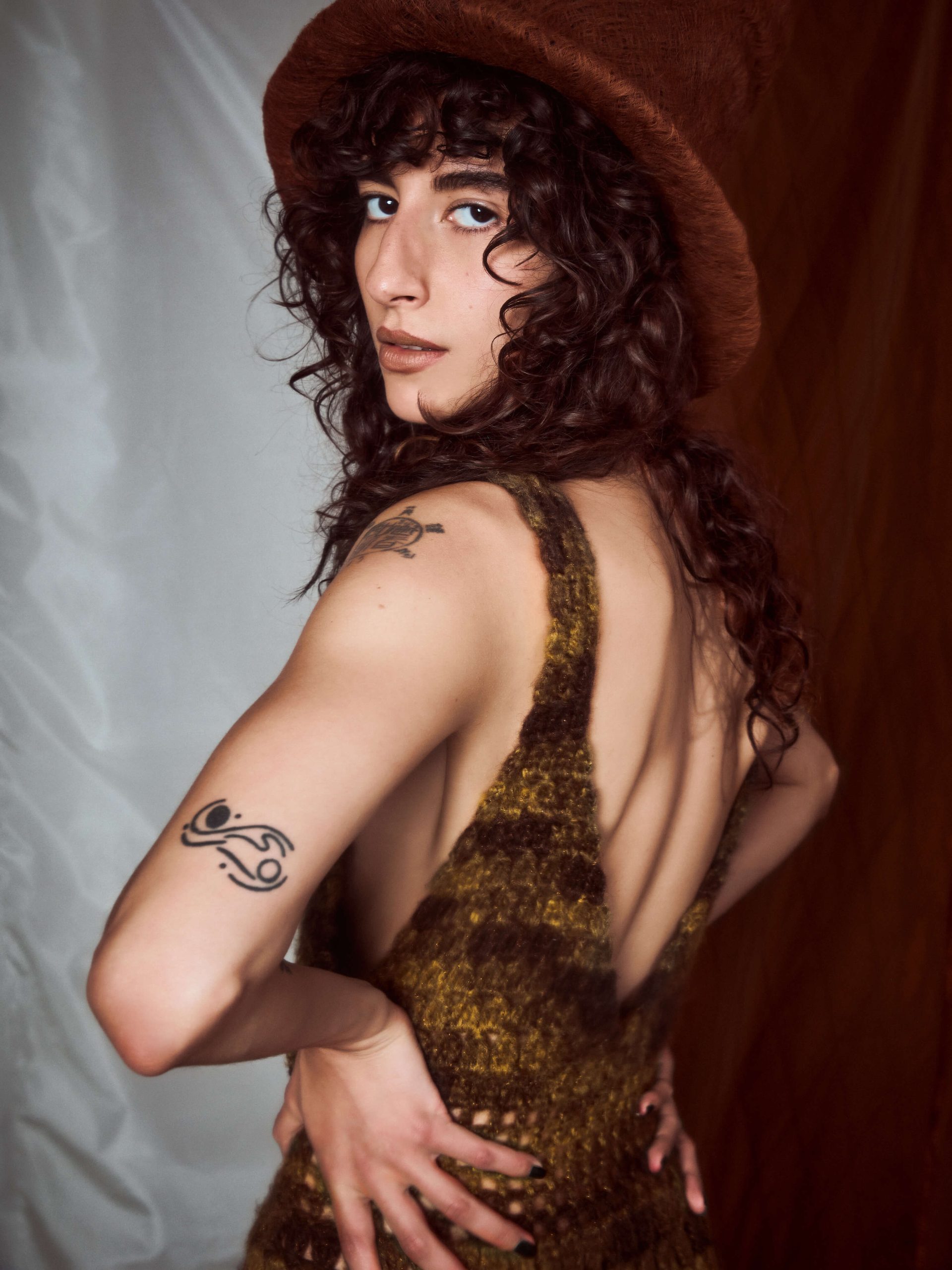 Chapeau en fibre de palmier – Image 13