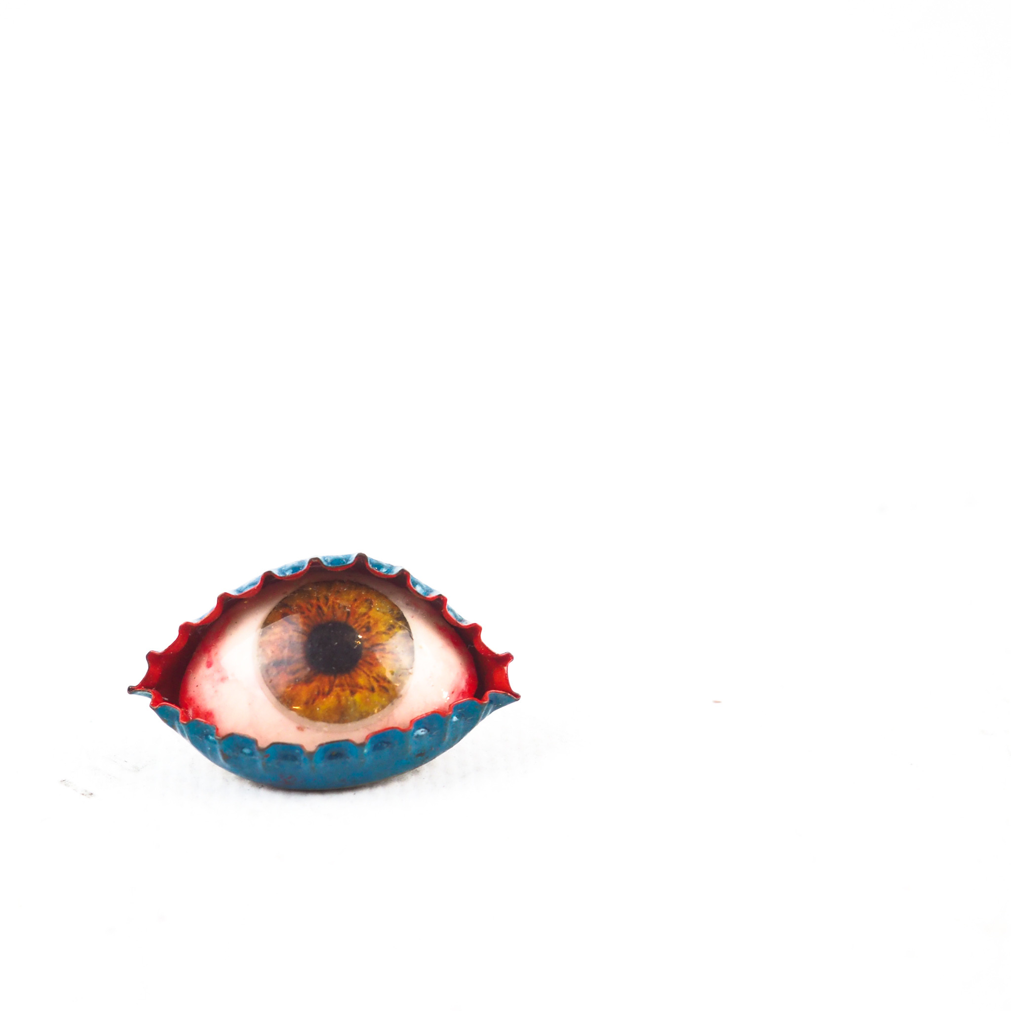 Pin's oeil – Image 43